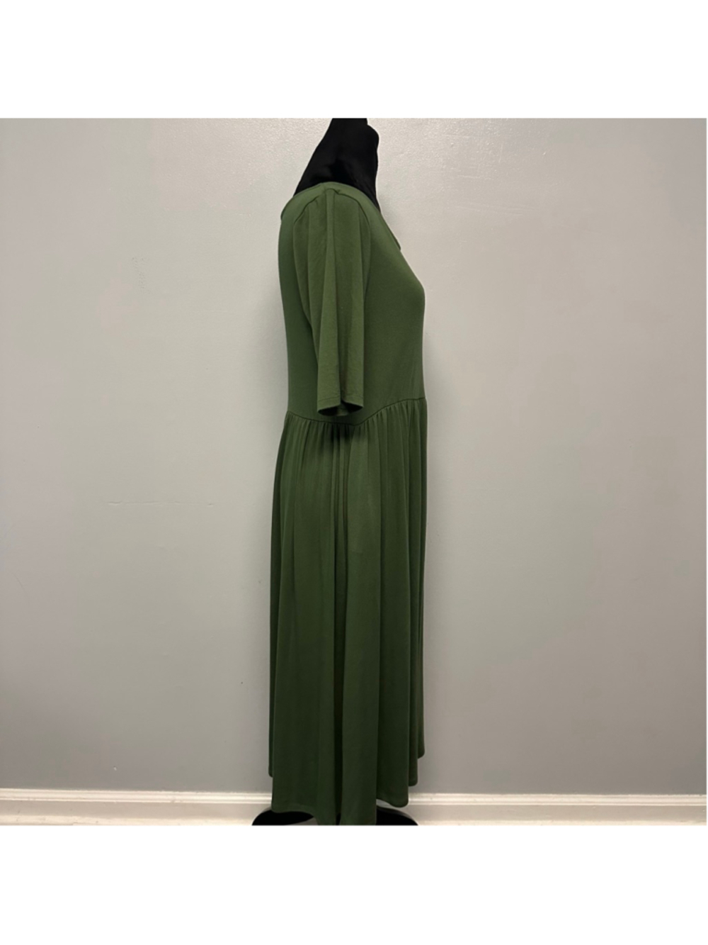 ZENANA OUTFITTERS Midi Dress women’s size XL Olive Green gathered waist - Picture 3 of 7